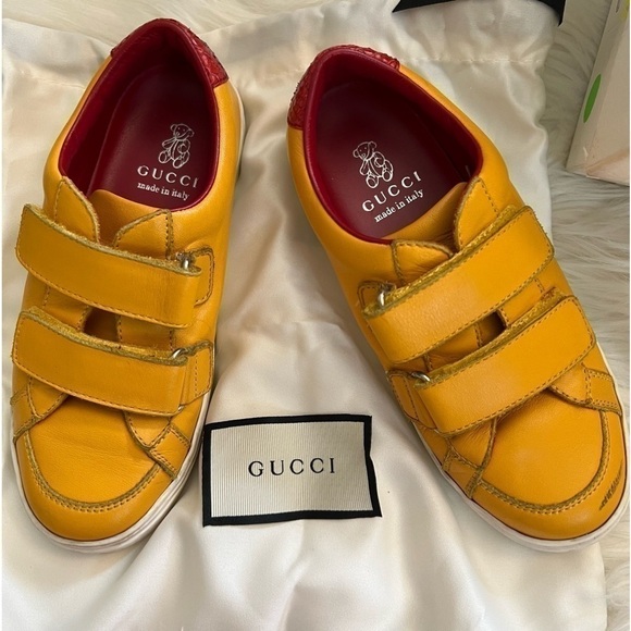 GUCCI YELLOW TAPE KIDS Sneakers (sz stamp 30) - Picture 11 of 16